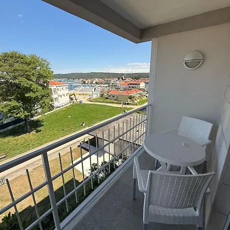 A1 Apartment *