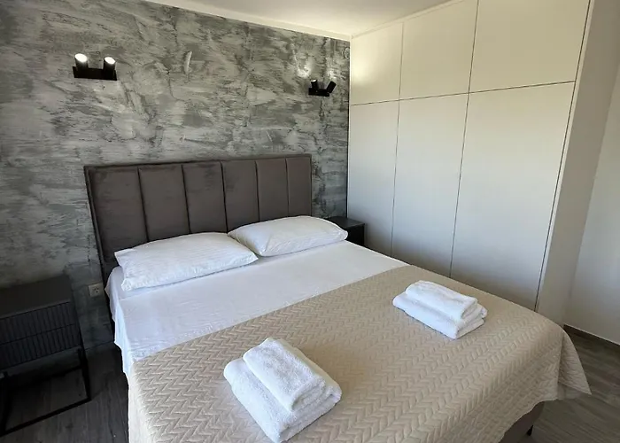 A1 Apartment
